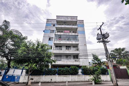 Apartamento à venda com 48m², 2 quartos e 1 vaga Apartamento à venda com 48m², 2 quartos e 1 vagaFachada