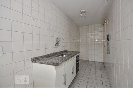 Apartamento à venda com 48m², 2 quartos e 1 vaga Apartamento à venda com 48m², 2 quartos e 1 vagaCozinha e Área de Serviço