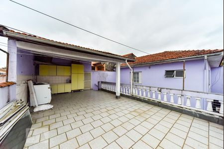 Casa à venda com 200m², 3 quartos e 2 vagasÁrea de Serviço