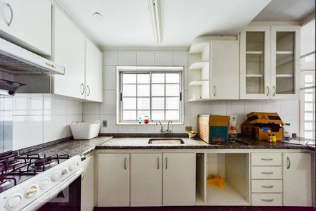 Casa à venda com 200m², 3 quartos e 2 vagasCozinha