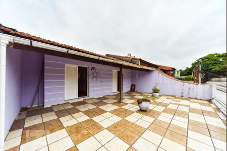 Casa à venda com 200m², 3 quartos e 2 vagasVaranda dos Quartos 2 e 3