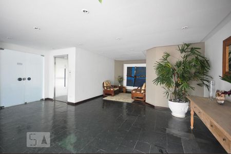 Apartamento para alugar com 235m², 4 quartos e 4 vagasHall Social