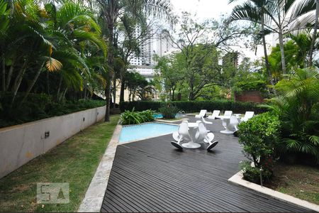 Apartamento para alugar com 235m², 4 quartos e 4 vagasPiscina