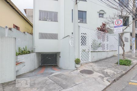 Apartamento para alugar com 110m², 2 quartos e 1 vagaFachada
