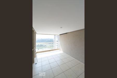 Apartamento à venda com 113m², 3 quartos e 2 vagas Apartamento à venda com 113m², 3 quartos e 2 vagasVaranda Gourmet