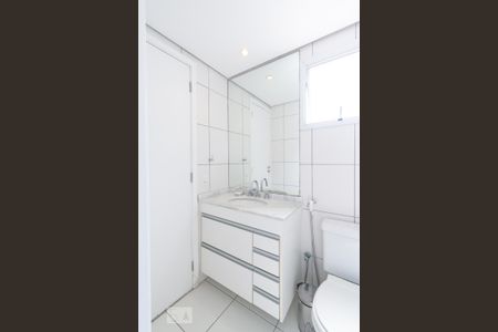 Apartamento à venda com 113m², 3 quartos e 2 vagas Apartamento à venda com 113m², 3 quartos e 2 vagasBanheiro Compartilhado Suíte Sala Estendia