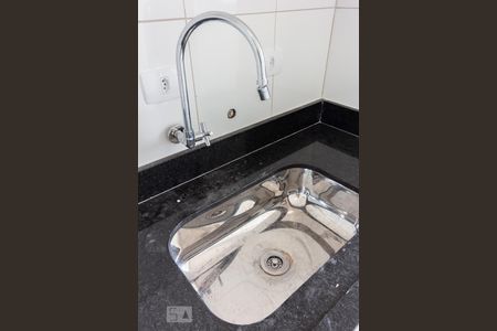 Apartamento à venda com 75m², 2 quartos e 1 vagaCozinha Pia