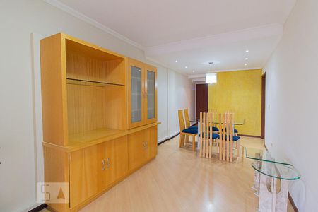 Detalhe Sala de apartamento para alugar com 3 quartos, 99m² em Água Verde, Curitiba