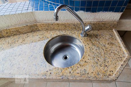 Pia area comum de apartamento para alugar com 3 quartos, 99m² em Água Verde, Curitiba