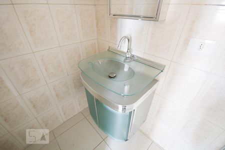 Banheiro  de apartamento à venda com 1 quarto, 51m² em Cambuci, São Paulo