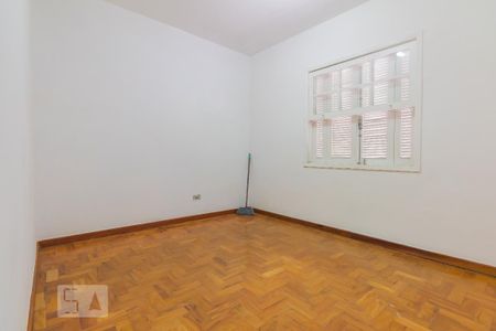 Quarto 1 de casa para alugar com 2 quartos, 90m² em Chácara Japonesa, São Paulo