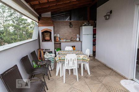 Apartamento à venda com 100m², 4 quartos e 1 vagaChurrasqueira