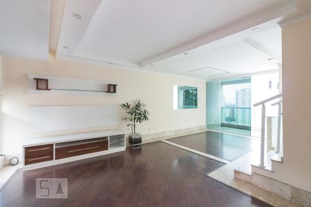 Sala de casa à venda com 3 quartos, 230m² em Vila Ester (zona Norte), São Paulo