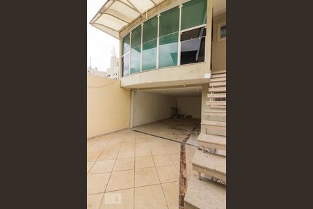 Casa à venda com 230m², 3 quartos e 4 vagasGaragem
