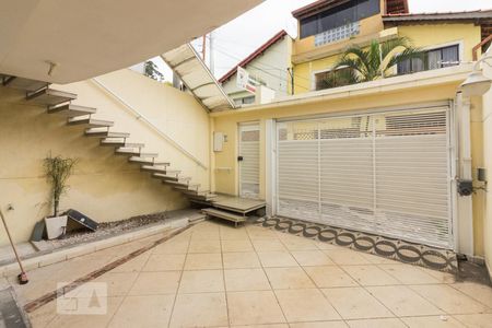 Casa à venda com 230m², 3 quartos e 4 vagasGaragem