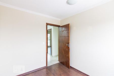 Quarto 1 de casa à venda com 3 quartos, 230m² em Vila Ester (zona Norte), São Paulo