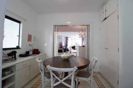 Apartamento à venda com 170m², 3 quartos e 1 vagaCopa 