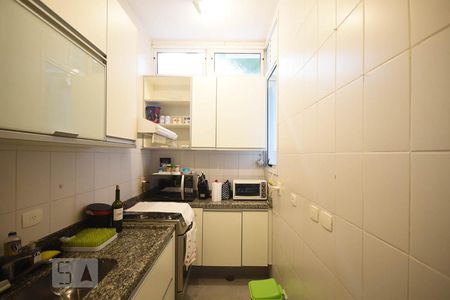 Casa para alugar com 110m², 2 quartos e 2 vagasCozinha