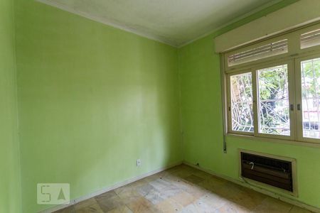 Quarto 2 de apartamento à venda com 2 quartos, 70m² em Santana, Porto Alegre