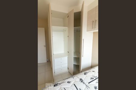 Apartamento à venda com 71m², 3 quartos e 1 vagaQuarto suíte 3 - armários