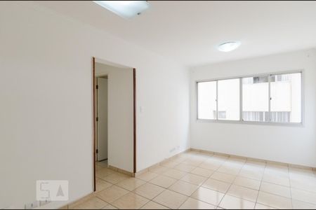 Sala de apartamento para alugar com 2 quartos, 68m² em Nova Petrópolis, São Bernardo do Campo