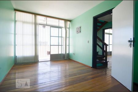 Casa à venda com 450m², 5 quartos e 4 vagasQuarto 4