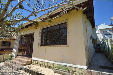 Casa à venda com 450m², 5 quartos e 4 vagasFachada Interna 1