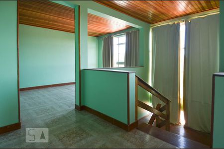 Casa à venda com 450m², 5 quartos e 4 vagasCirculação 5