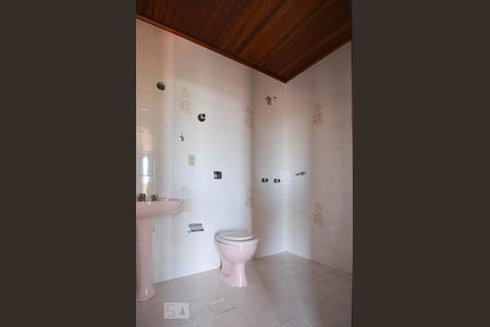 Casa à venda com 450m², 5 quartos e 4 vagasBanheiro 4