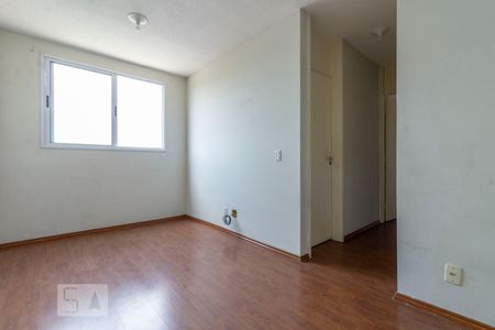 Sala de apartamento para alugar com 2 quartos, 44m² em Cangaíba, São Paulo
