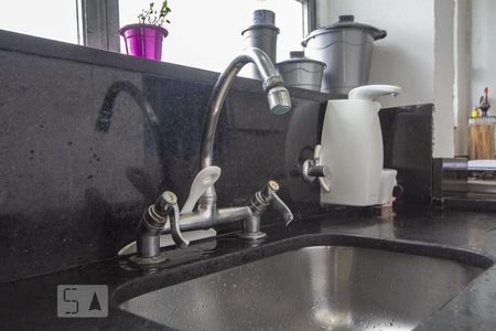 Apartamento à venda com 90m², 2 quartos e 2 vagasCozinha