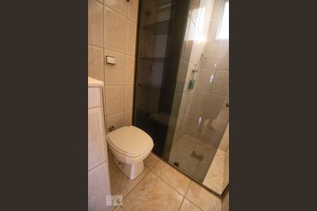 banheiro de apartamento à venda com 3 quartos, 77m² em Conjunto Residencial Parque Bandeirantes, Campinas