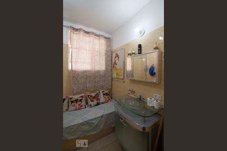 Banheiro de apartamento para alugar com 2 quartos, 110m² em Campos Elíseos, São Paulo