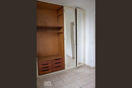 quarto 2 suite  de apartamento para alugar com 3 quartos, 75m² em Parque Novo Mundo, São Paulo