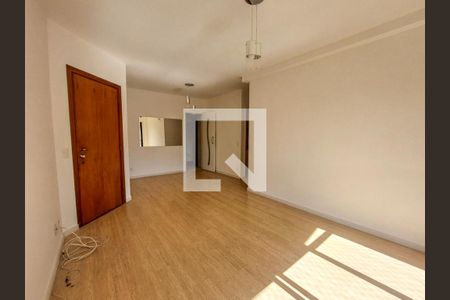 Sala de apartamento para alugar com 3 quartos, 95m² em Chácara Santo Antônio (zona Sul), São Paulo