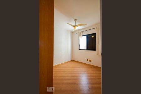 Quarto 2 de apartamento para alugar com 3 quartos, 95m² em Chácara Santo Antônio (zona Sul), São Paulo