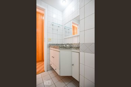 Apartamento para alugar com 95m², 3 quartos e 2 vagas Apartamento para alugar com 95m², 3 quartos e 2 vagasBanheiro Suíte
