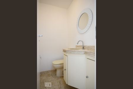Lavabo de apartamento para alugar com 3 quartos, 95m² em Chácara Santo Antônio (zona Sul), São Paulo