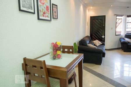 Sala  de casa à venda com 3 quartos, 276m² em Jardim Stetel, Santo André