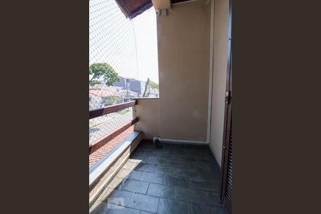 Casa à venda com 276m², 3 quartos e 3 vagasVaranda Suite 