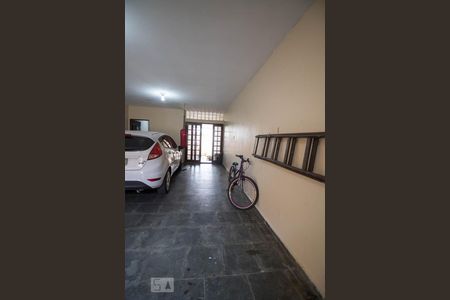 Casa à venda com 276m², 3 quartos e 3 vagasGaragem 