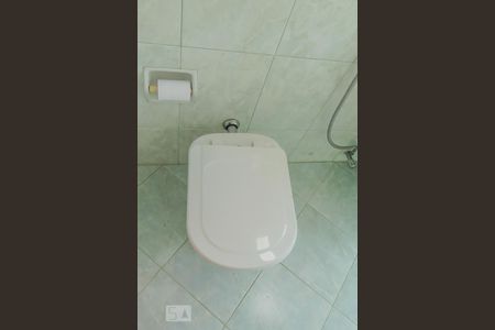 Banheiro de apartamento para alugar com 1 quarto, 60m² em Itaim Bibi, São Paulo