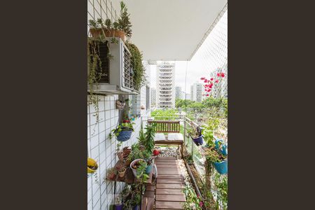 Varanda Sala de apartamento para alugar com 2 quartos, 74m² em Barra da Tijuca, Rio de Janeiro