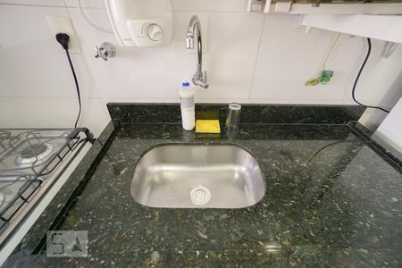 Apartamento para alugar com 51m², 2 quartos e 1 vagaDetalhe cozinha