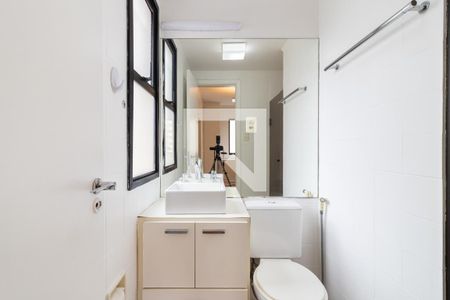 Banheiro da Suíte de apartamento à venda com 2 quartos, 60m² em Indianópolis, São Paulo