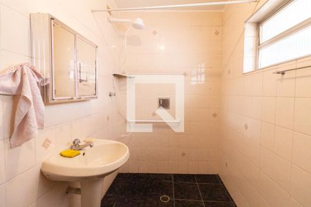 Casa à venda com 300m², 3 quartos e 2 vagasBanheiro/Quarto 3