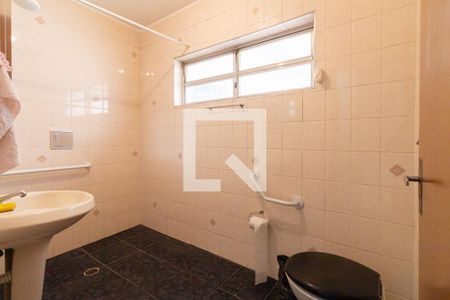 Casa à venda com 300m², 3 quartos e 2 vagasBanheiro/Quarto 3