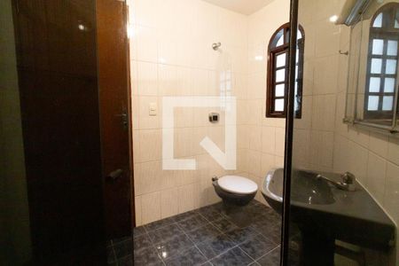 Casa à venda com 300m², 3 quartos e 2 vagasBanheiro/Quarto 3
