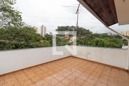 Casa à venda com 300m², 3 quartos e 2 vagasSacada/Quarto 3