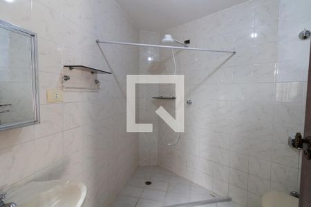 Casa à venda com 300m², 3 quartos e 2 vagasBanheiro Social